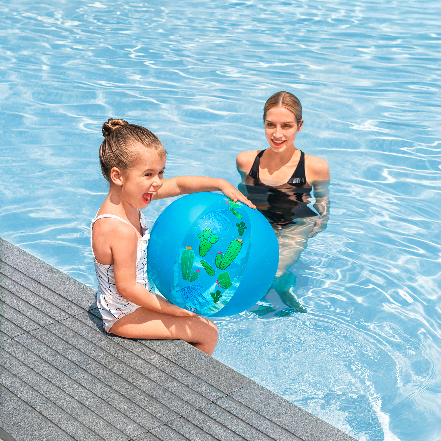 Bestway® 20"/51cm Designer Beach Ball Bestway® 20"/51cm Designer Beach Ball