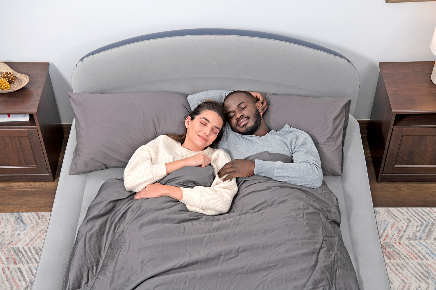 TriTech® Doppelluftbett mit integrierter Elektropumpe & Kopfteil LoungeLux™ 229 x 152 x 84 cm