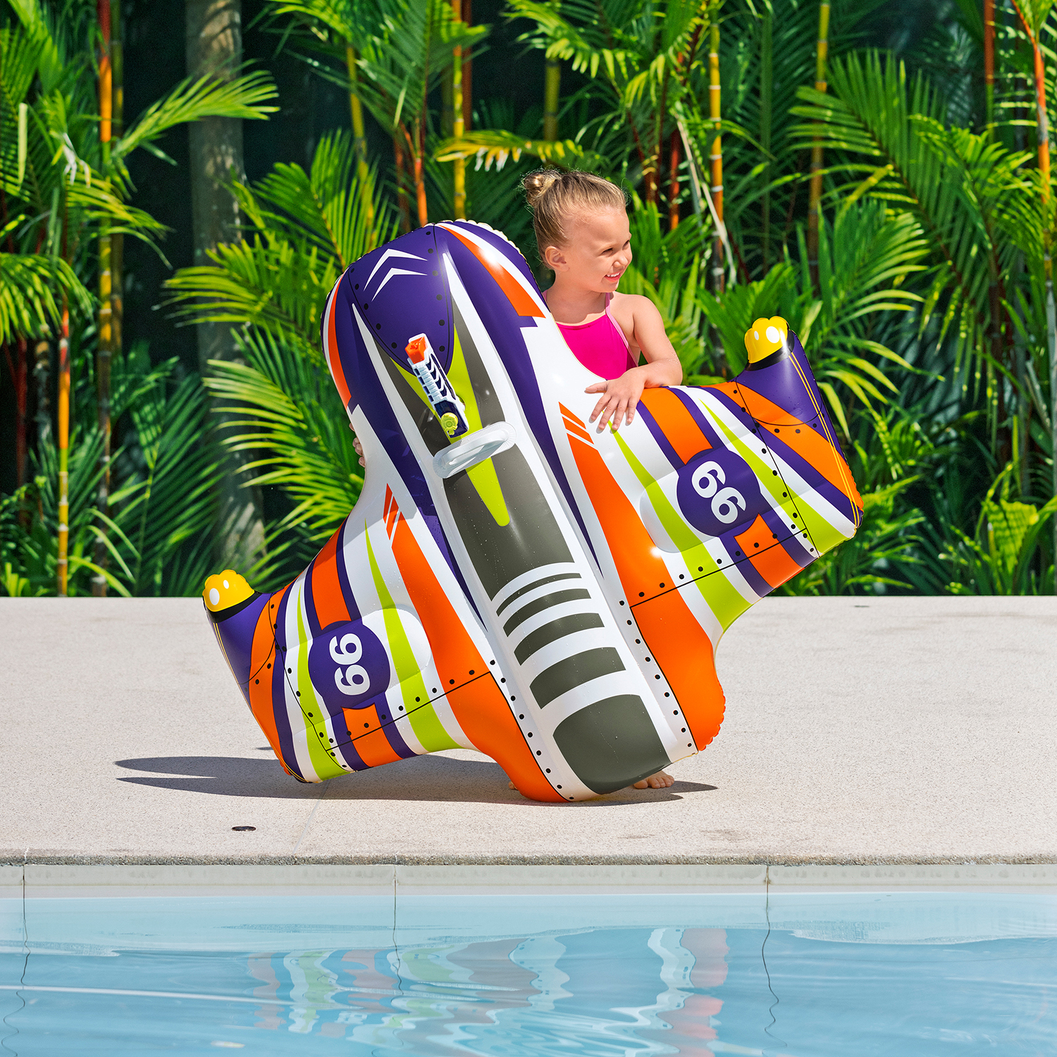 Schwimmspielzeug Splash Shuttle™ 117 x 107 cm