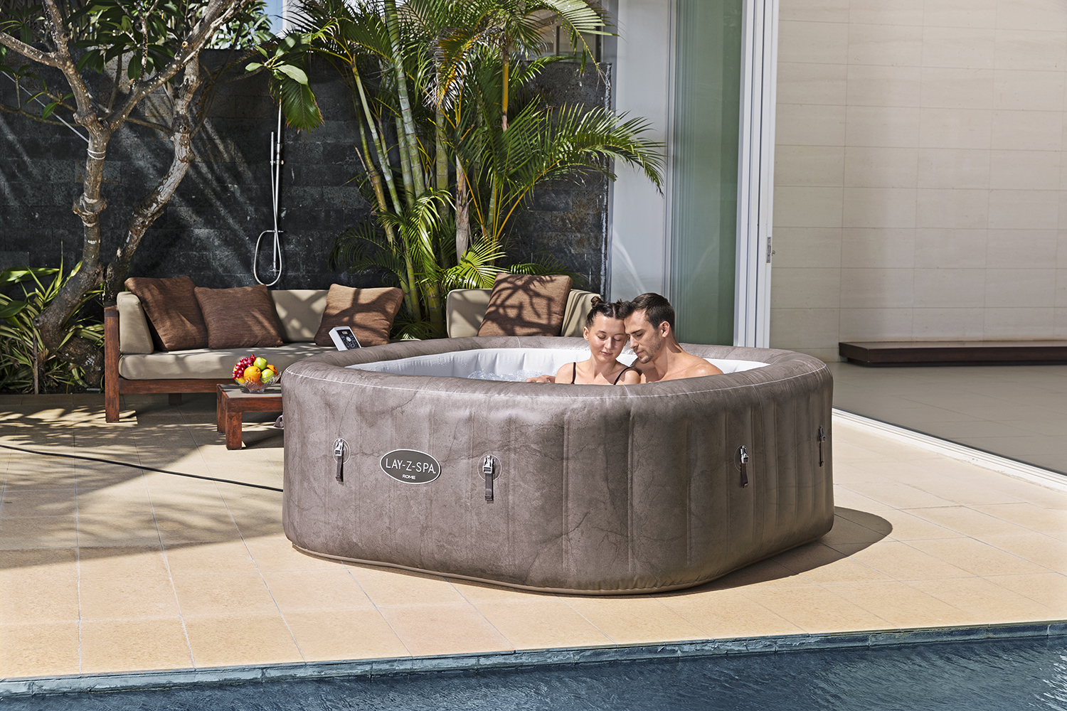 LAY-Z-SPA® Energiespar-Whirlpool Rome AirJet™ mit App-Steuerung, für 6 Personen, 180 x 180 x 71 cm, Marmor-Optik (Braun)