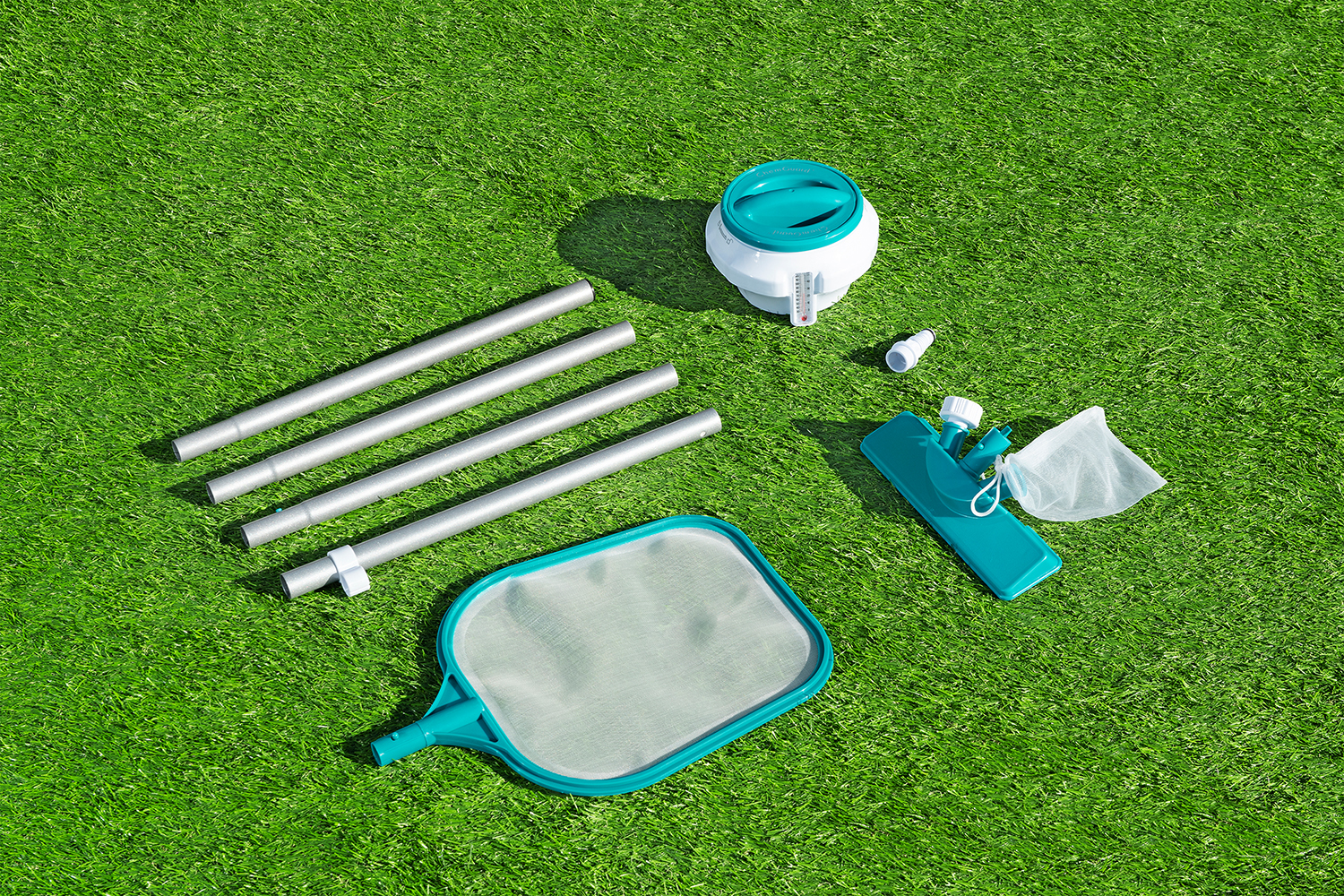 Poolpflege Komplett Set AquaClear™ Deluxe für Poolgrößen bis 396 cm Poolpflege Komplett Set AquaClear™ Deluxe für Poolgrößen bis 396 cm