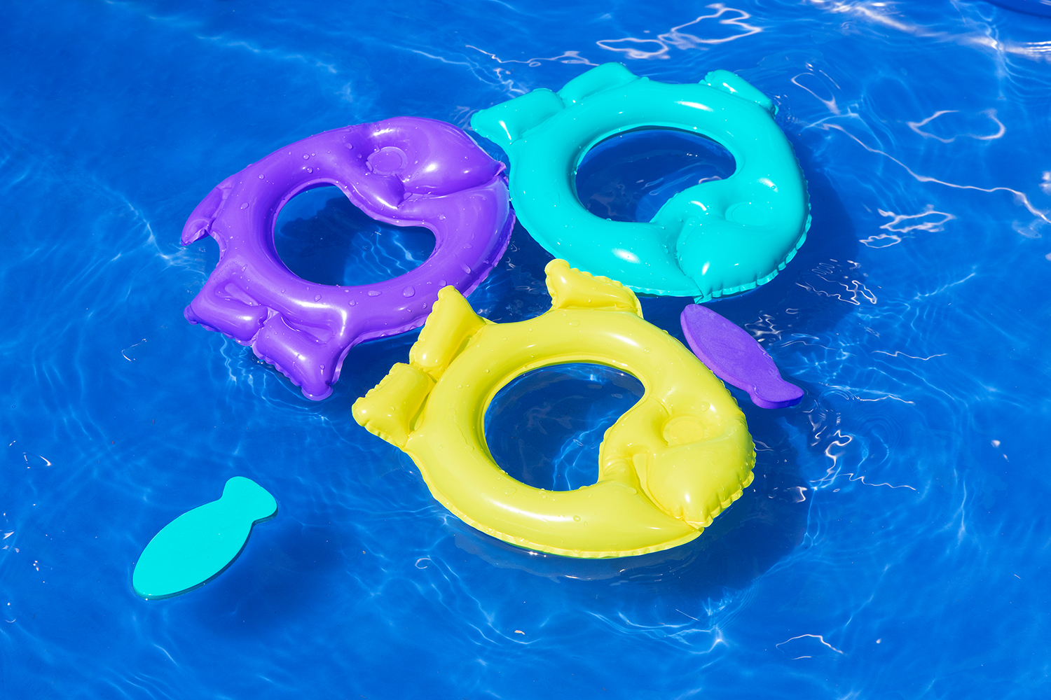 Wasserspielcenter Polar Pals™ 134 x 131 x 73 cm