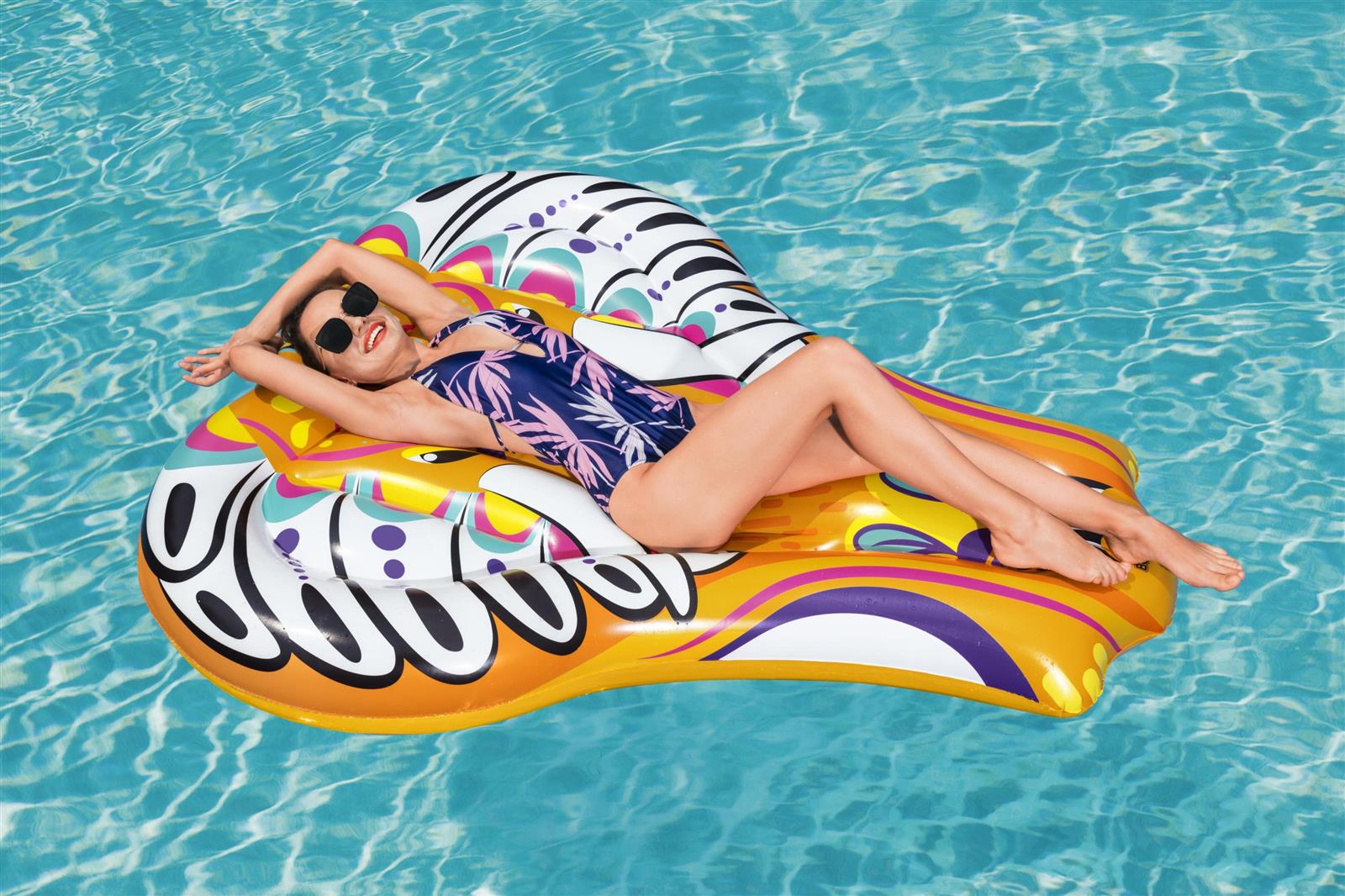 Flirty Fiesta Luftmatratze Elefant 183 x 153 cm