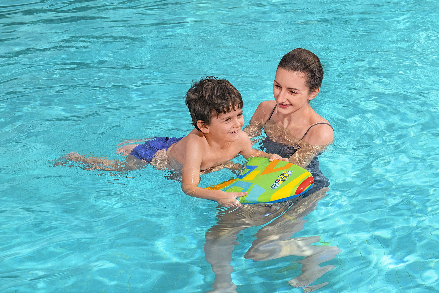 Swim Safe ABC™ Kickboard mit Textibezug Stufe C AquaStar™ 3-6 Jahre, sortiert