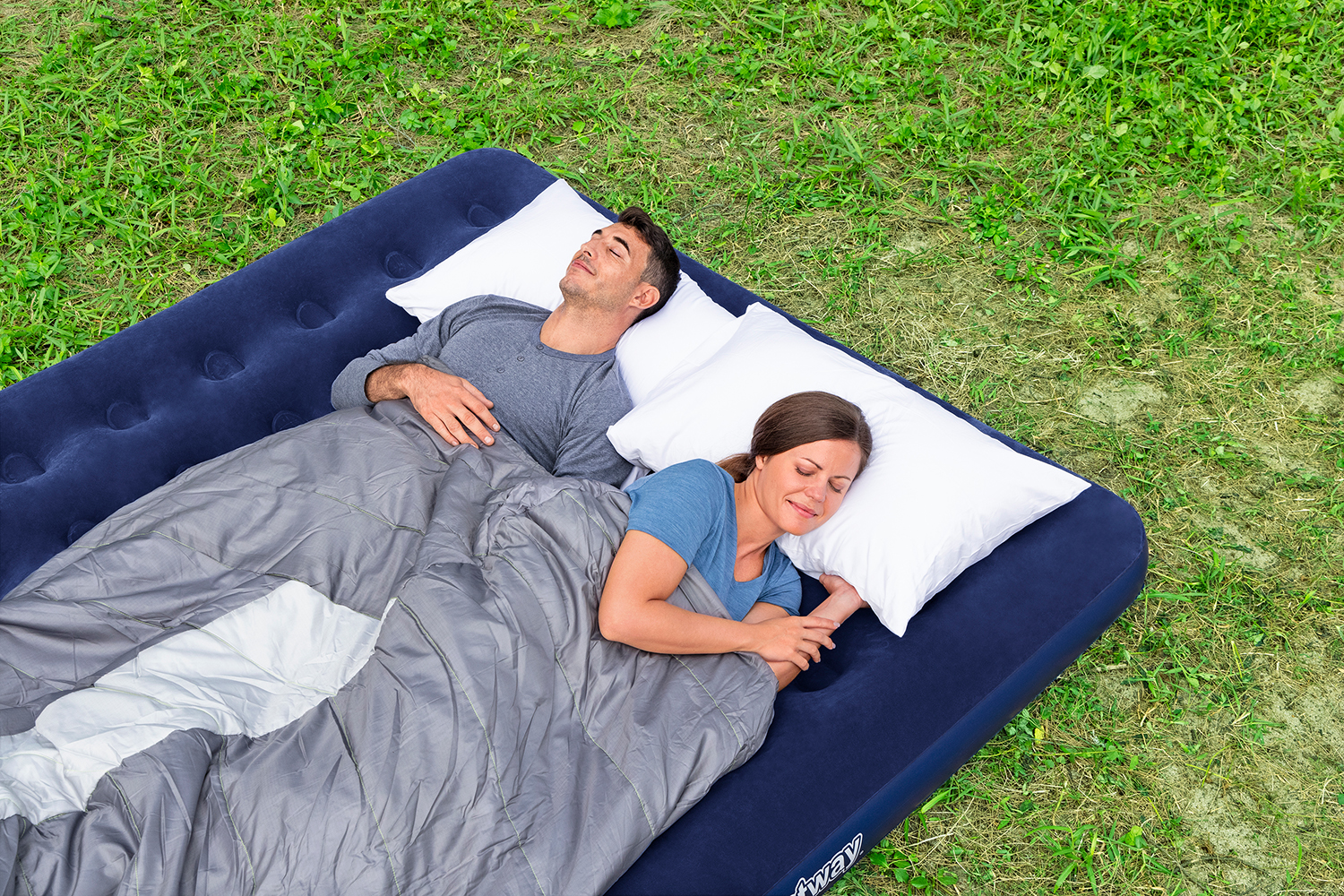 Doppelluftbett 203 x 183 x 22 cm Doppelluftbett 203 x 183 x 22 cm