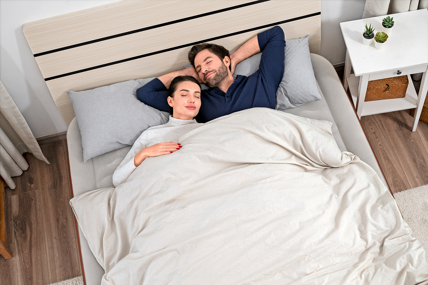 AlwayzAire® Fortech® Doppelluftbett mit integrierter Comfort Choice+™ Doppelpumpe 203 x 152 x 51 cm