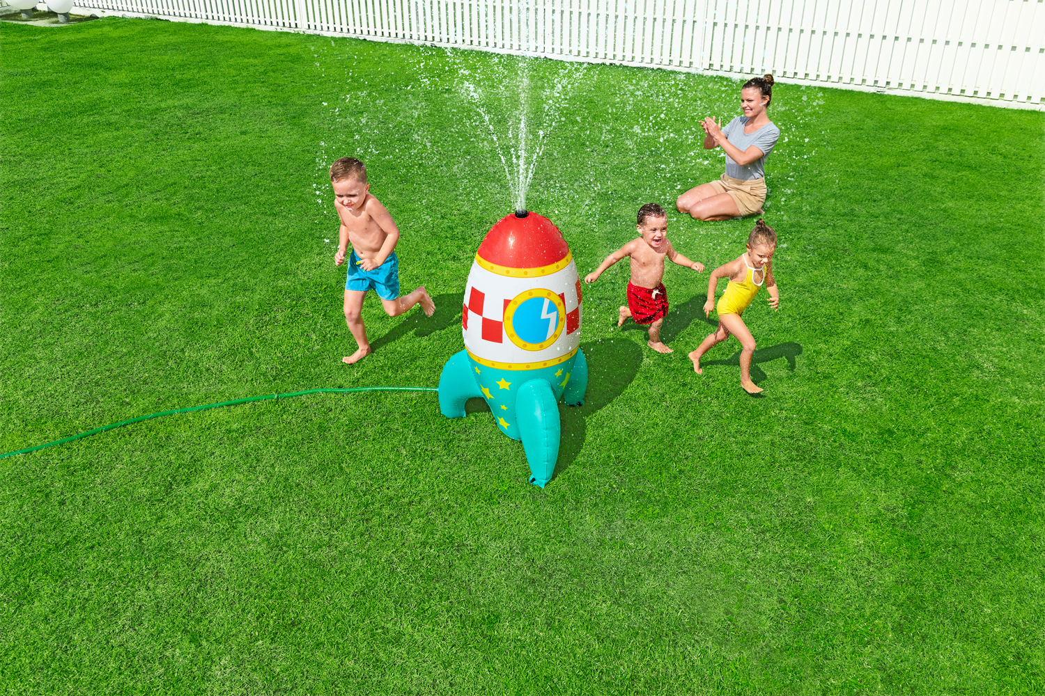 Space Blast™ Wassersprinkler 64 x 61 x 102 cm