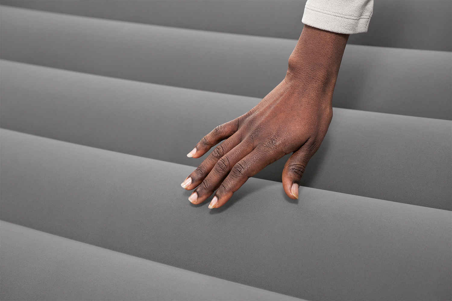 TriTech® Doppelluftbett mit USB-Elektropumpe 203 x 152 x 30 cm TriTech® Doppelluftbett mit USB-Elektropumpe 203 x 152 x 30 cm