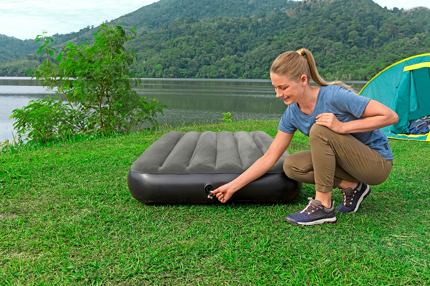 TriTech® Single-Luftbett 188 x 99 x 25 cm TriTech® Single-Luftbett 188 x 99 x 25 cm