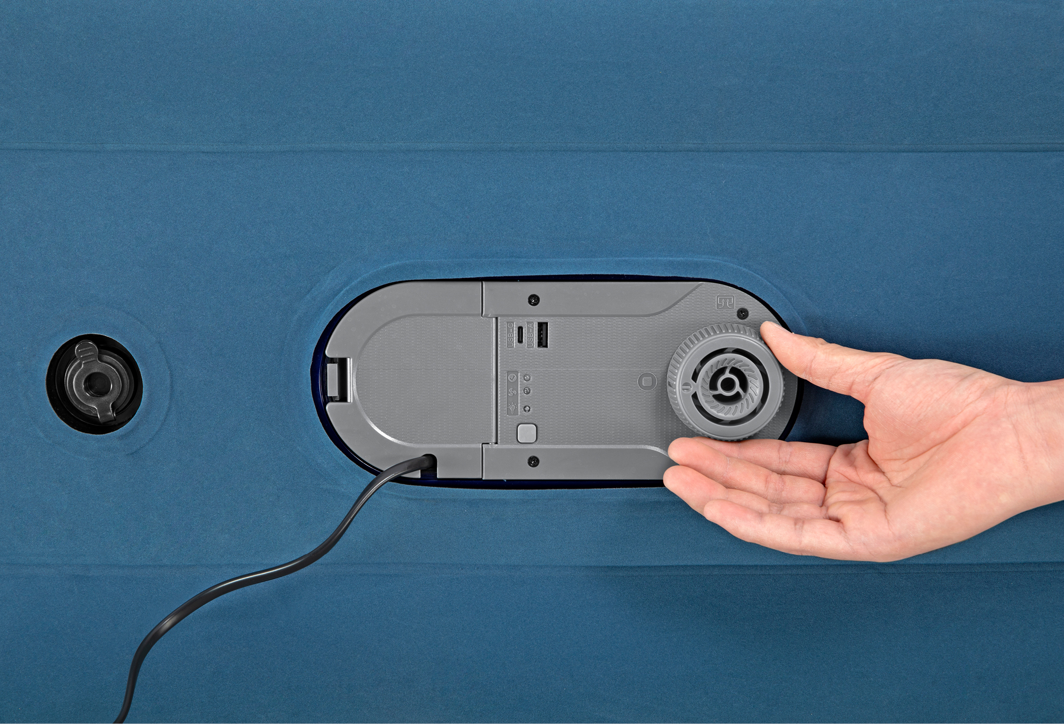 <h4>doppelpumpe-–-<br>-smarte-luftdruckgarantie</h4>