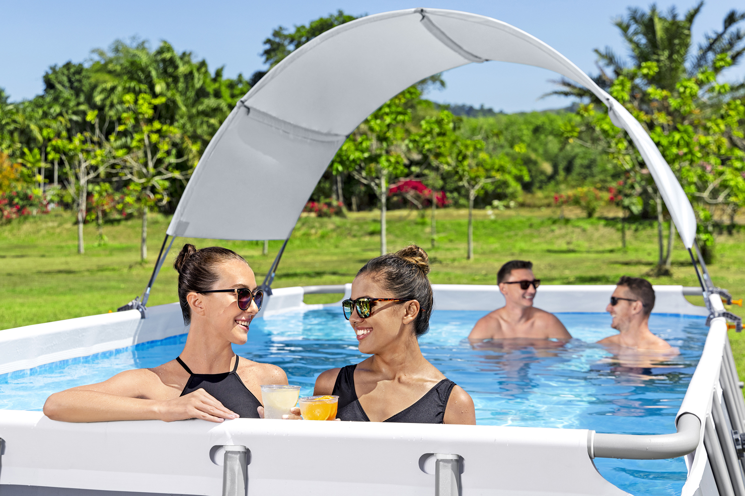 Sonnenschutzdach für eckige und ovale Pools