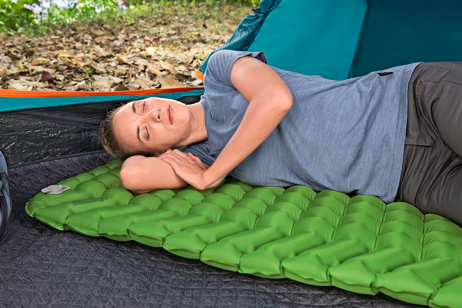 Aufblasbare Single-XL-Isomatte WanderLite™ 198 x 71 x 6,5 cm Aufblasbare Single-XL-Isomatte WanderLite™ 198 x 71 x 6,5 cm