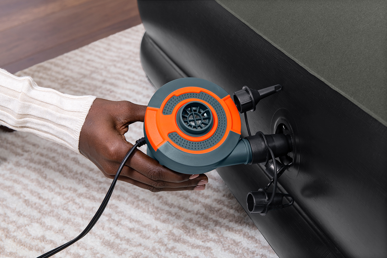 TriTech® Doppelluftbett 203 x 152 x 36 cm TriTech® Doppelluftbett 203 x 152 x 36 cm