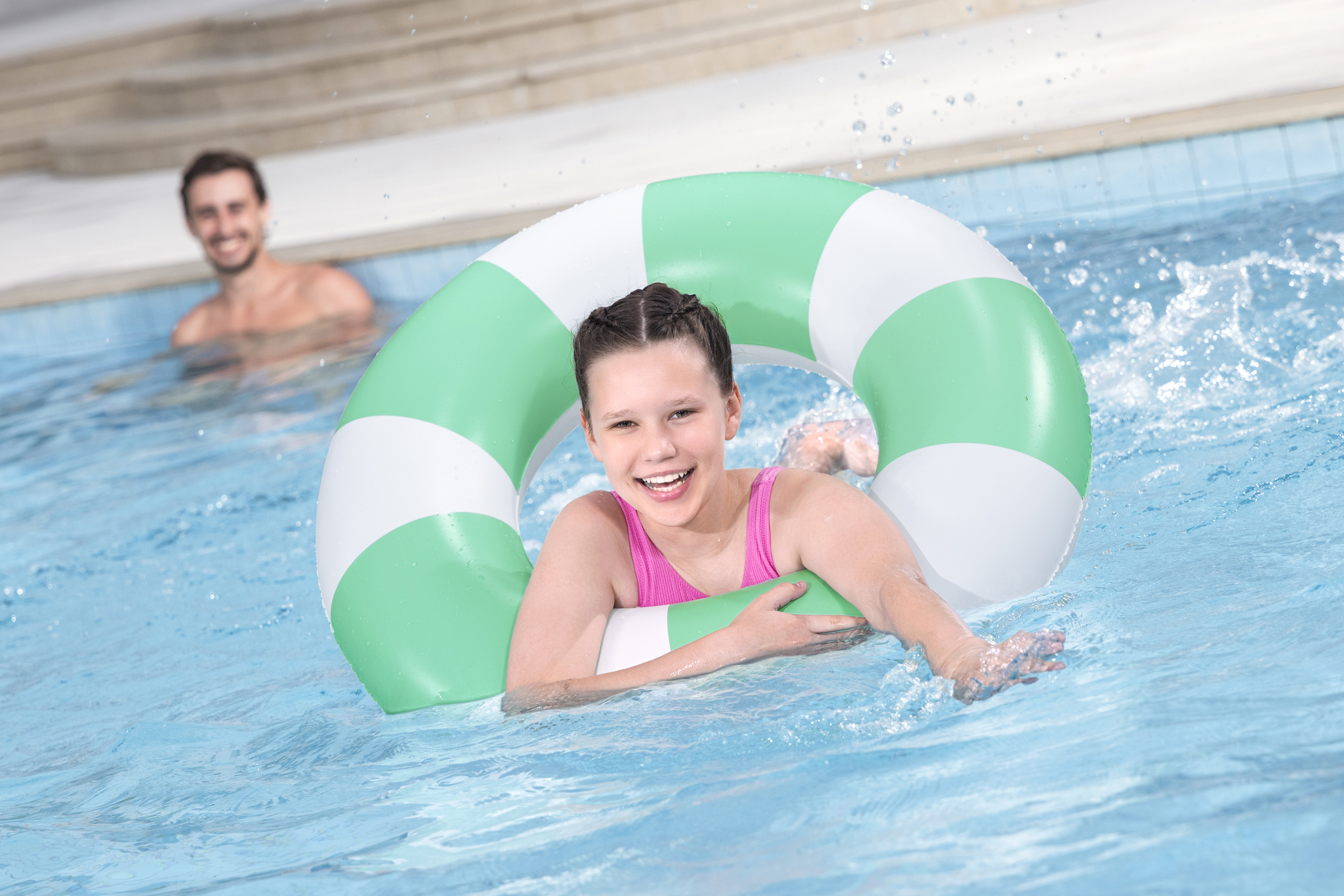 Schwimmring Retro Ø 80 x 19 cm, sortiert