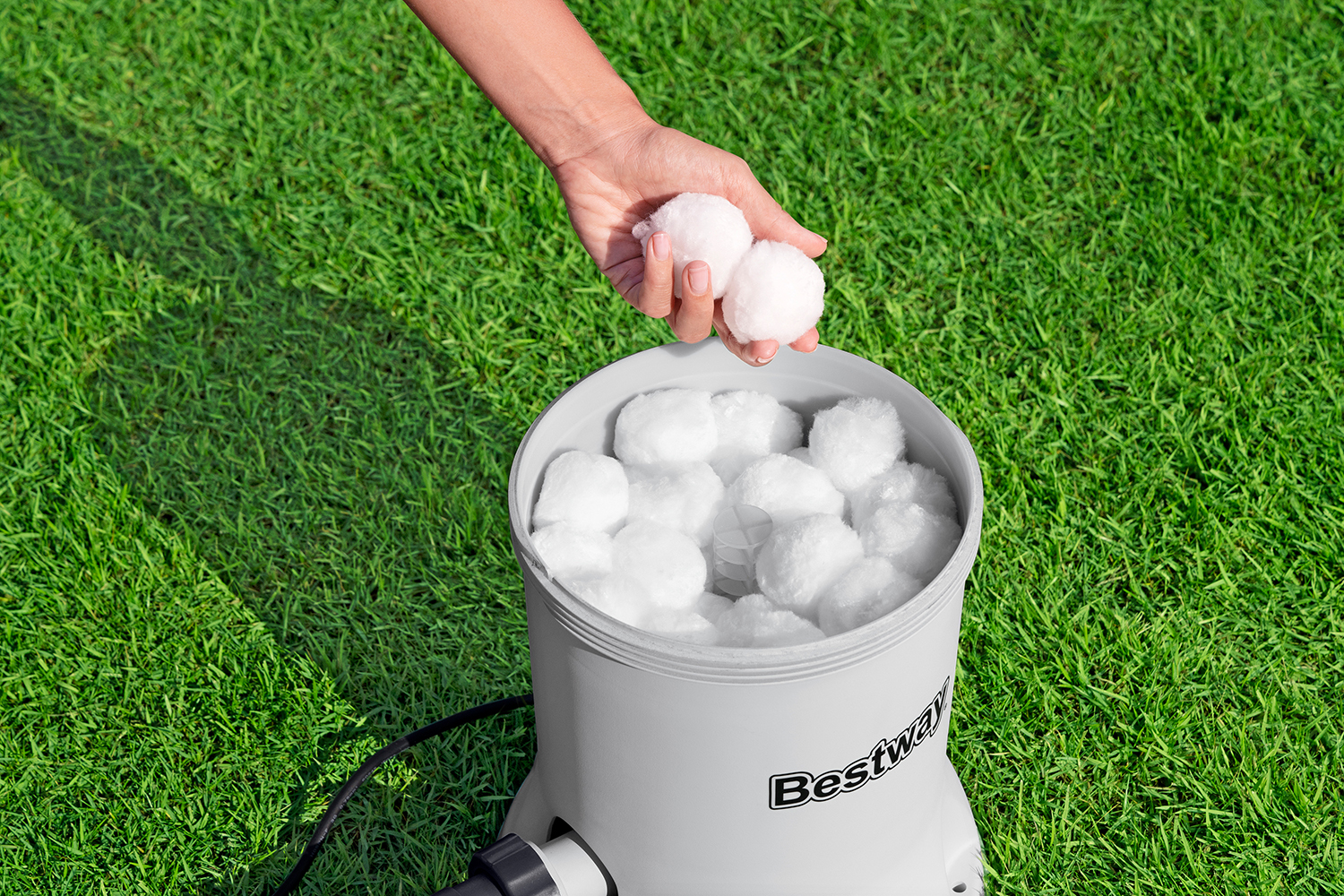 Polysphere™ Filterpumpe 5.678 l/h, 110 W Polysphere™ Filterpumpe 5.678 l/h, 110 W