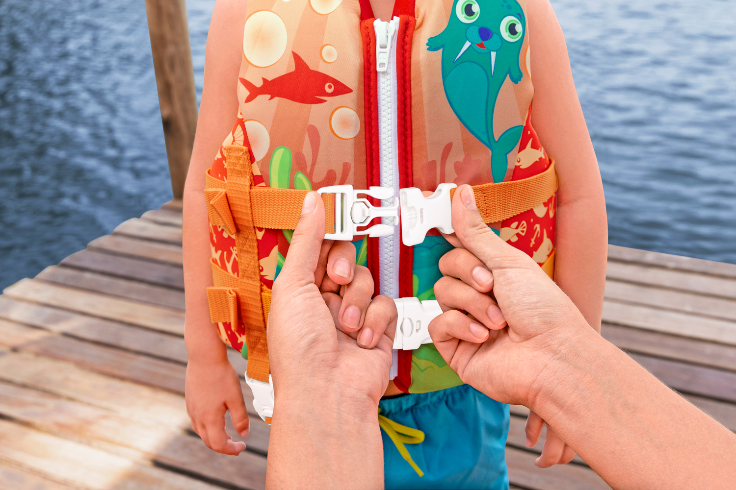 Puddle Jumper® Schwimmweste Kleines Walross mit Textilbezug, 3-6 Jahre