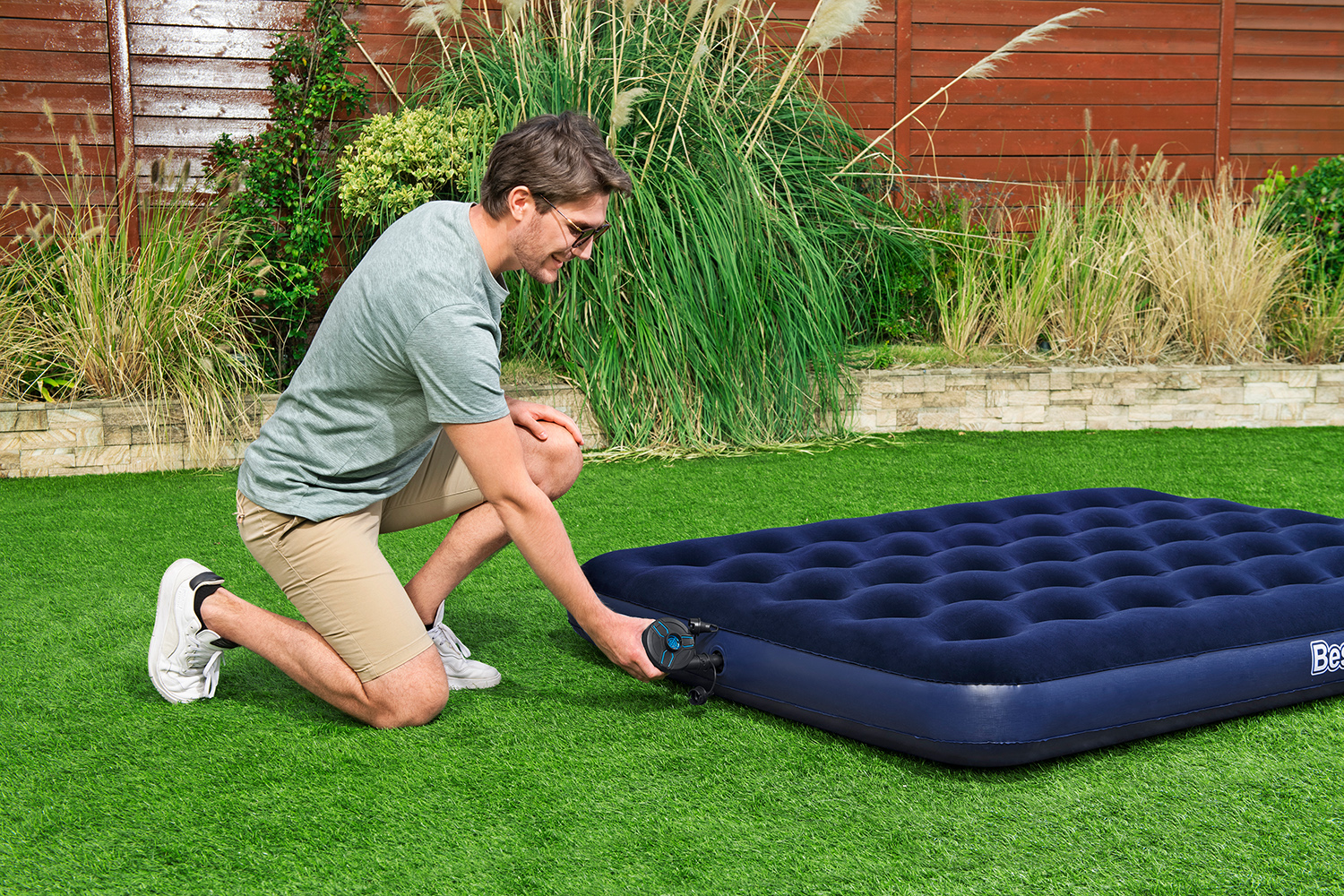 PowerTouch™ akkubetriebene Elektropumpe 565 l/min PowerTouch™ akkubetriebene Elektropumpe 565 l/min