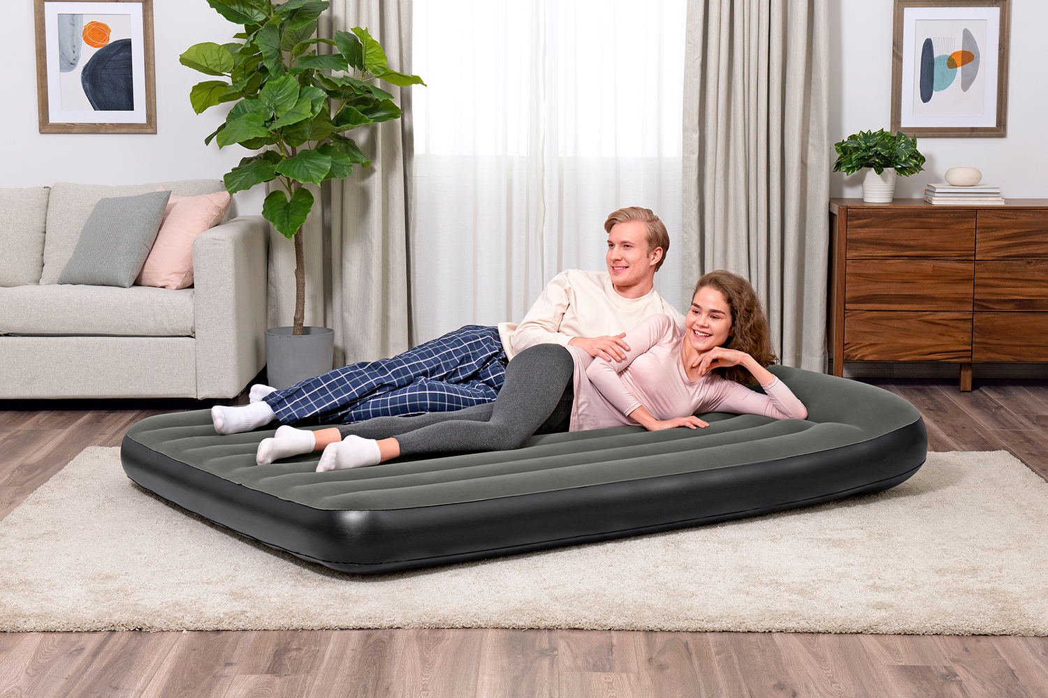 TriTech® Doppelluftbett 203 x 152 x 30 cm TriTech® Doppelluftbett 203 x 152 x 30 cm