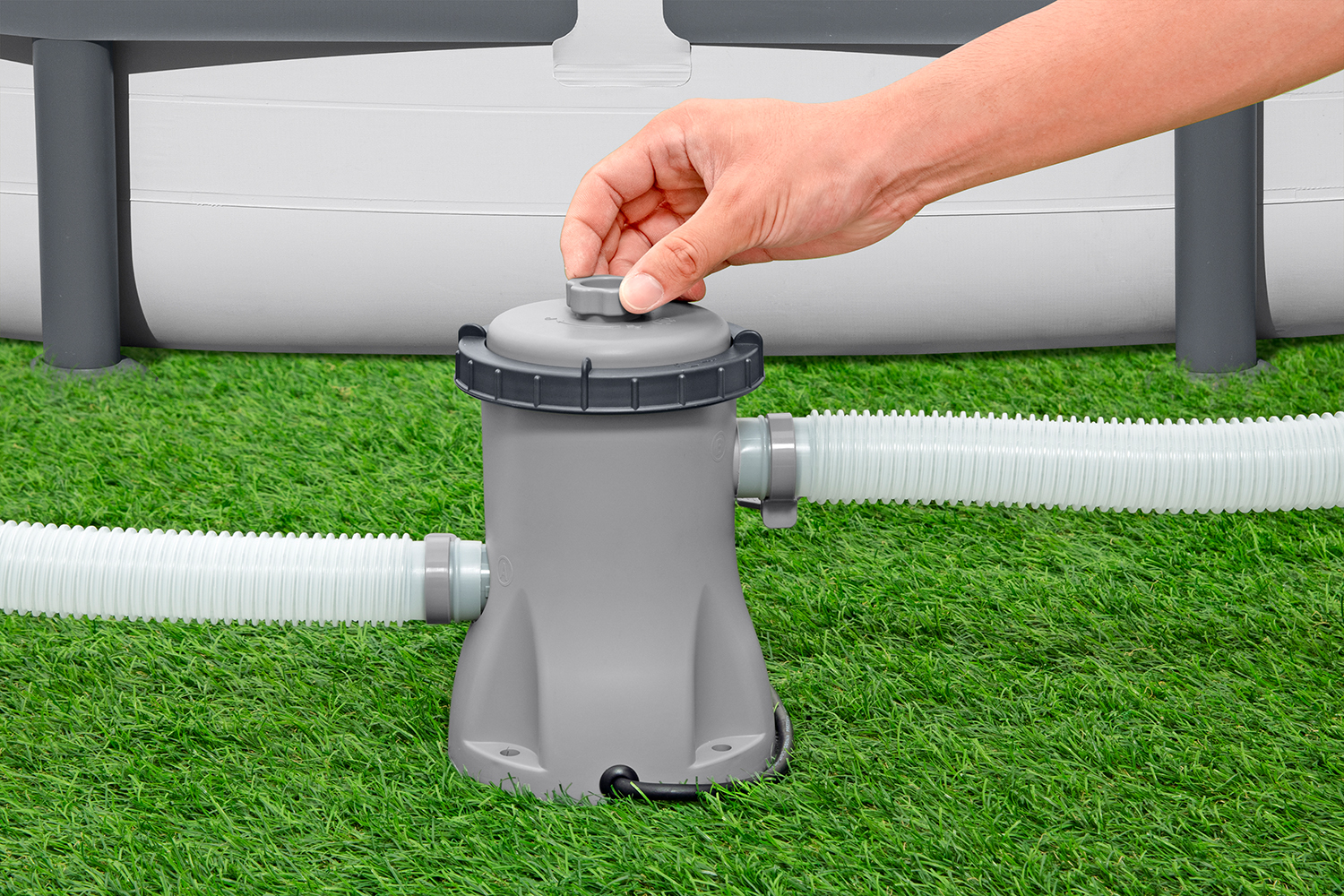 Filterpumpe 1.249 l/h, 23 W Filterpumpe 1.249 l/h, 23 W