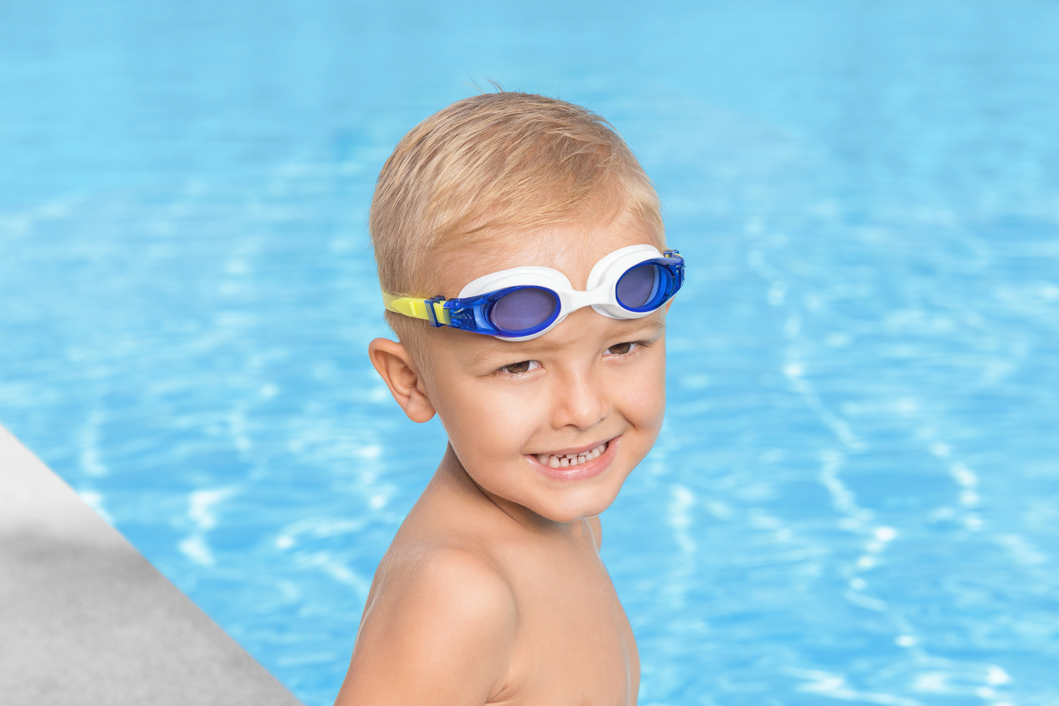 Accelera™ Schwimmbrille ab 3 Jahren