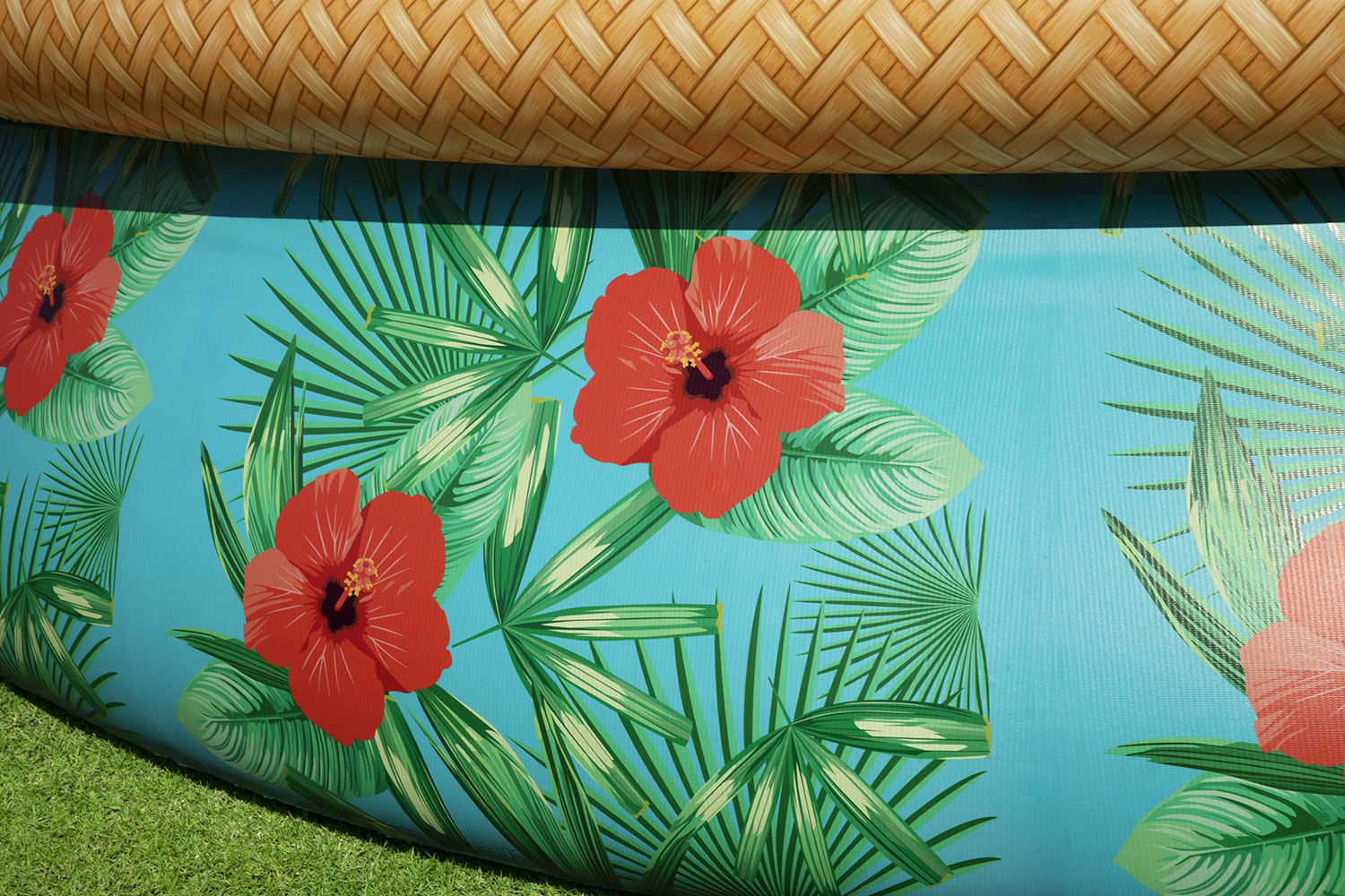 Fast Set™ Aufstellpool-Set mit Wassersprinkler und Filterpumpe Ø 457 x 84 cm, Buntes Hawaii, rund