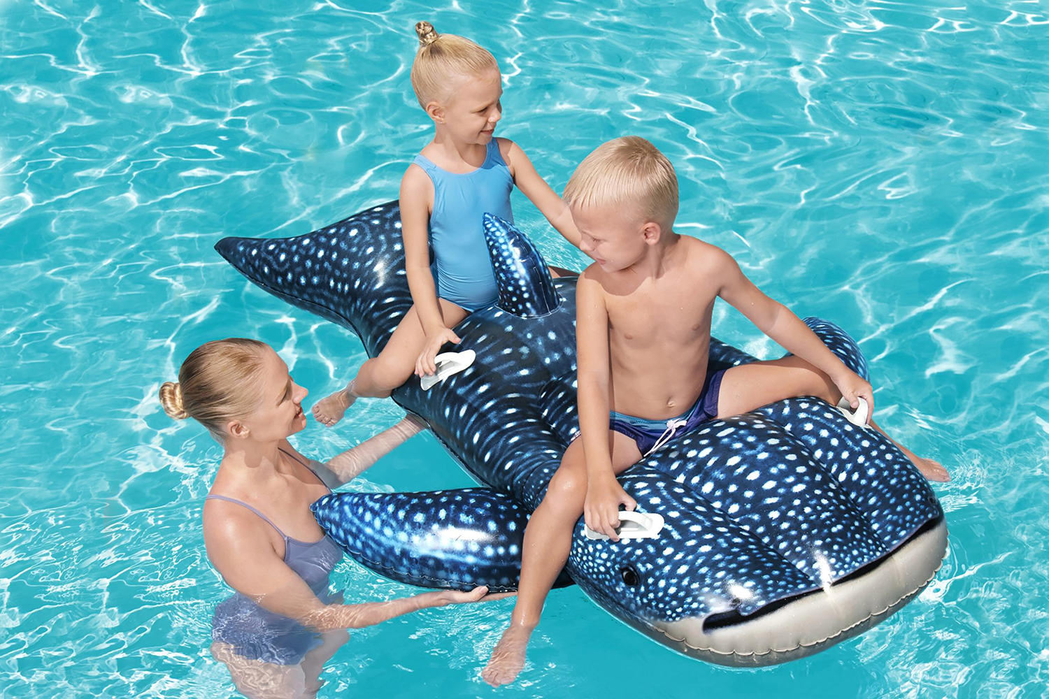 Whaletastic Wonders™ Schwimmtier 193 x 122 cm