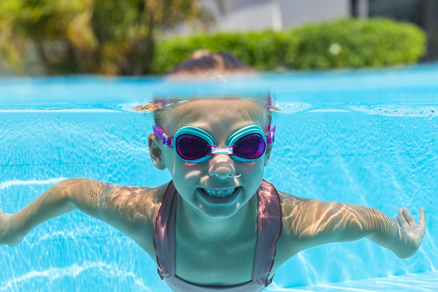 Aqua Burst Essential™ Schwimmbrillen ab 3 Jahren, 3er-Set