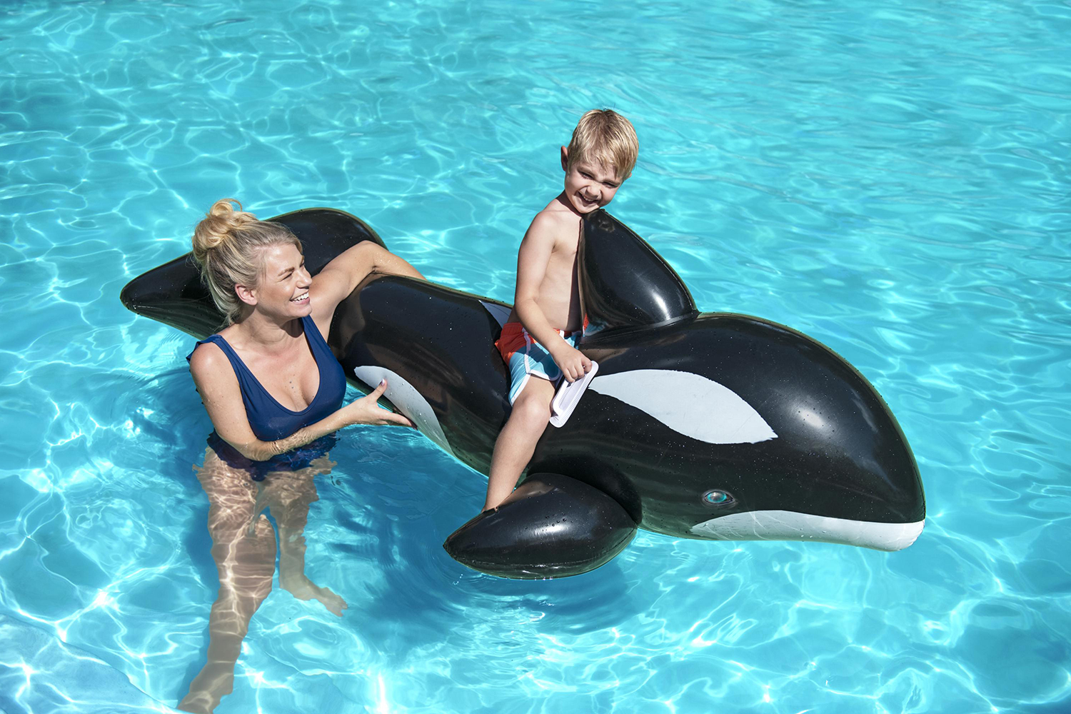 Bestway® 6'8" x 40"/2.03m x 1.02m Jumbo Whale Ride-On Bestway® 6'8" x 40"/2.03m x 1.02m Jumbo Whale Ride-On