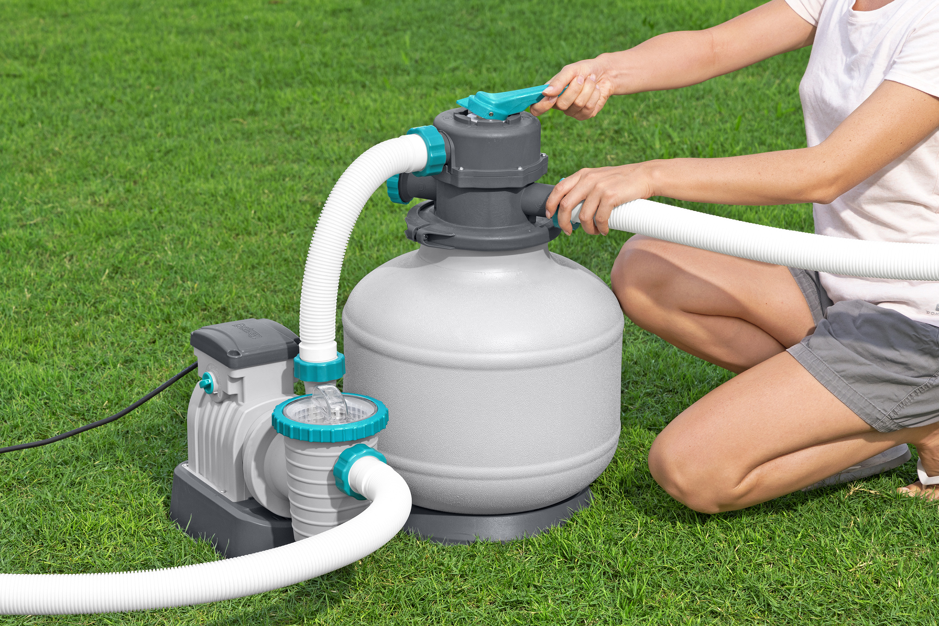 Steel Pro MAX™ Frame Pool Komplett Set mit Sandfilteranlage 640 x 274 x 132 cm, grau, eckig