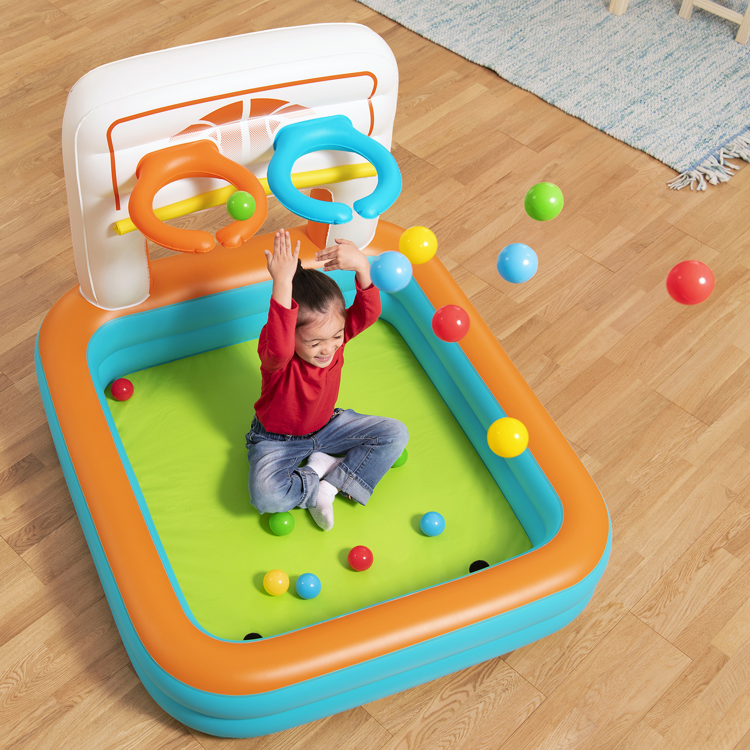 3-in-1-Bällebad Kick 'n Swish™ 120 x 107 x 84 cm