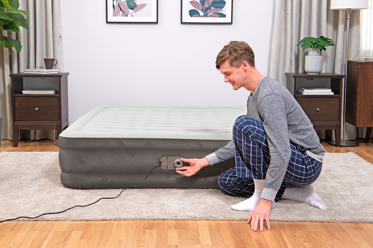 Fortech™ Doppelluftbett mit integrierter Elektropumpe 203 x 152 x 36 cm