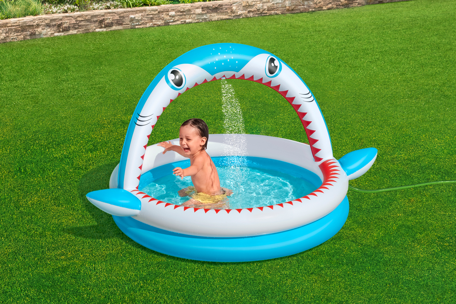 Planschbecken Sharktastic™ mit Wassersprinkler 163 x 127 x 92 cm