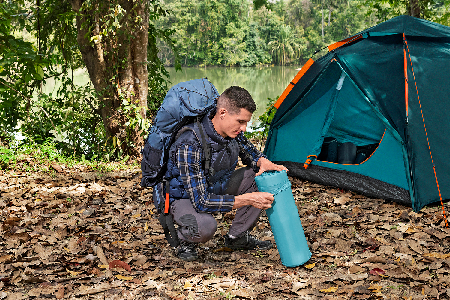 Selbstaufblasende Single-Isomatte TerrainPro™ für Mumienschlafsäcke 183 x 51 x 5,1 cm Selbstaufblasende Single-Isomatte TerrainPro™ für Mumienschlafsäcke 183 x 51 x 5,1 cm