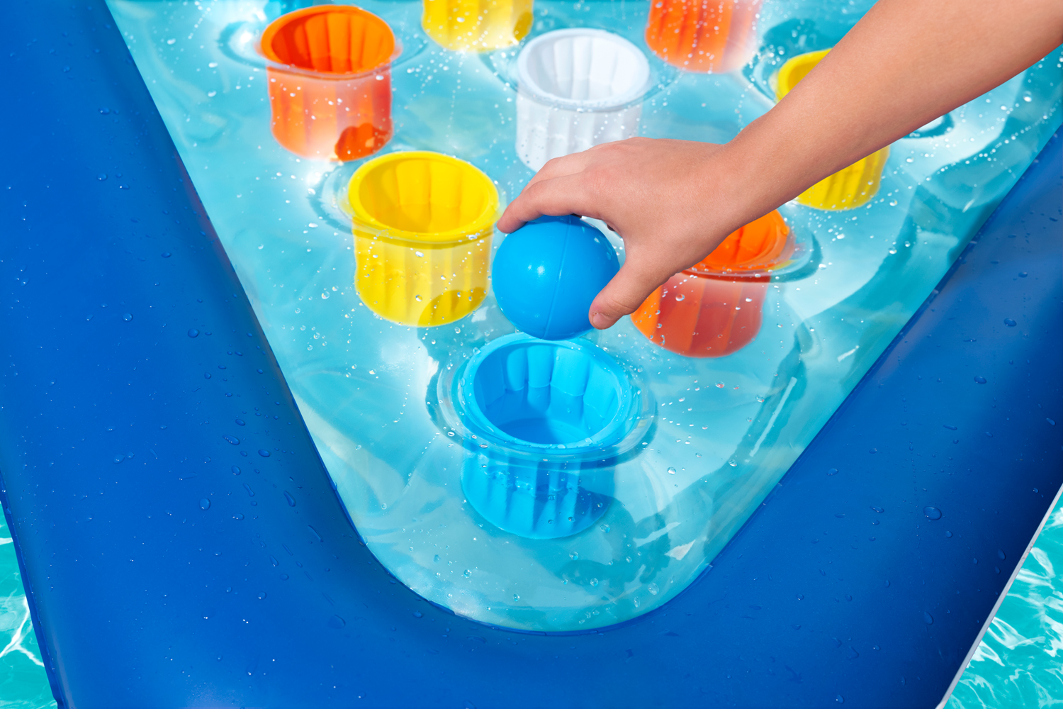Schwimmendes Pong-Spiel 105 x 79 cm