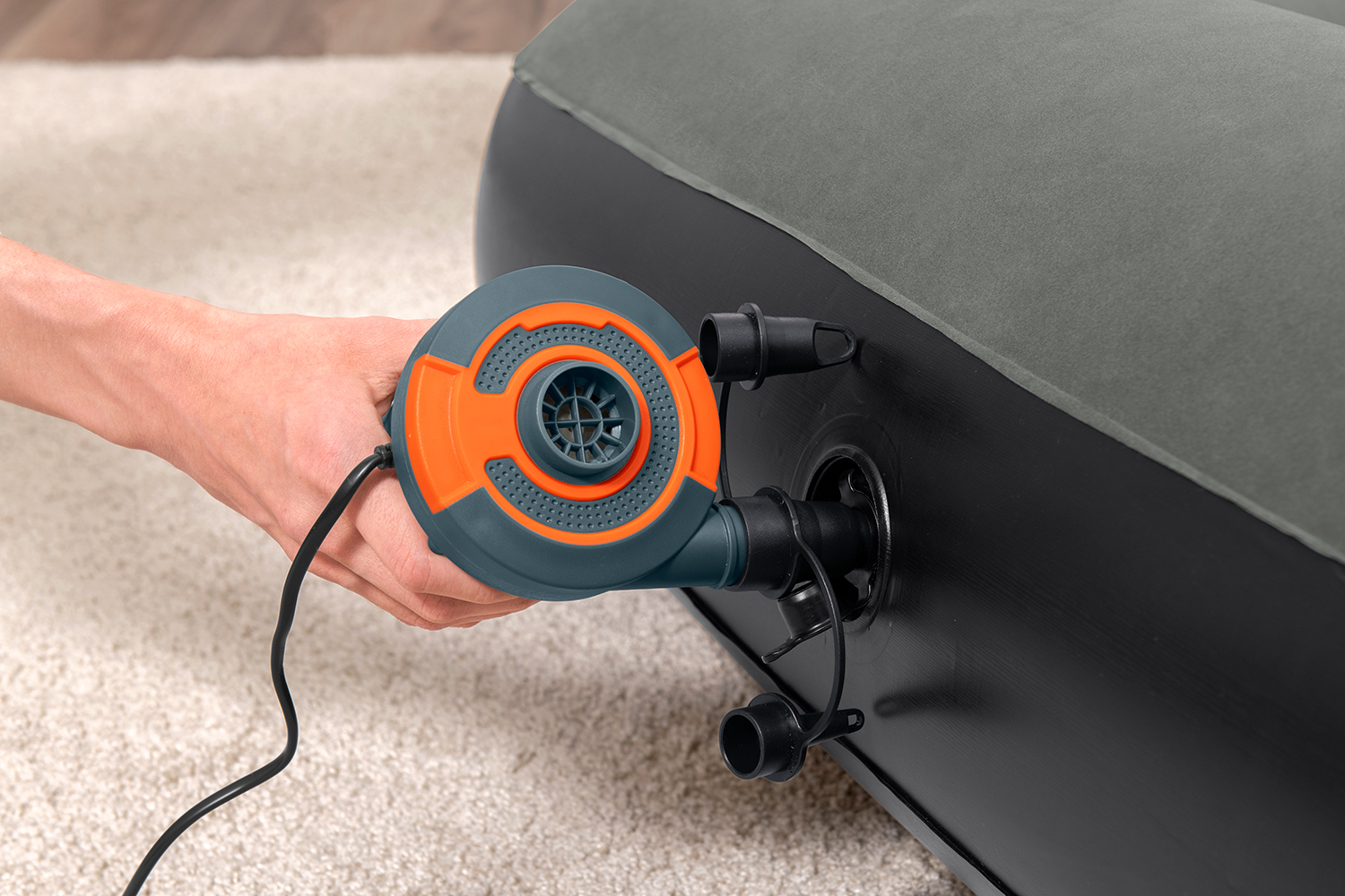 TriTech® Single-Luftbett 188 x 99 x 30 cm TriTech® Single-Luftbett 188 x 99 x 30 cm