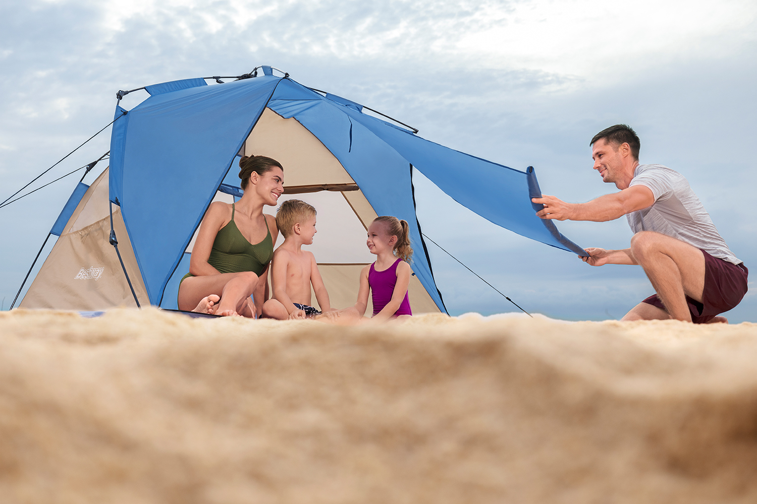 Strandmuschel Beach Dome™ mit SwiftClick™ -System 234 x 240 x 125 cm