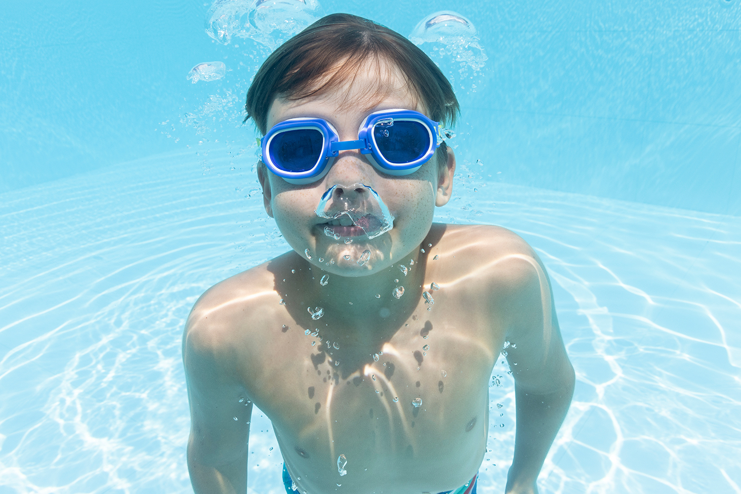 Aquanaut Essential™ Schwimmbrille ab 7 Jahren, sortiert