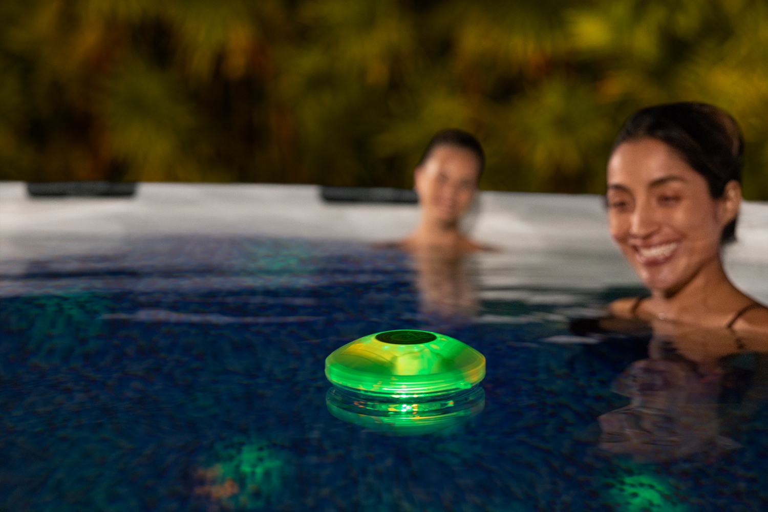 batteriebetriebene, schwimmende LED-Leuchte, Ø 14 cm