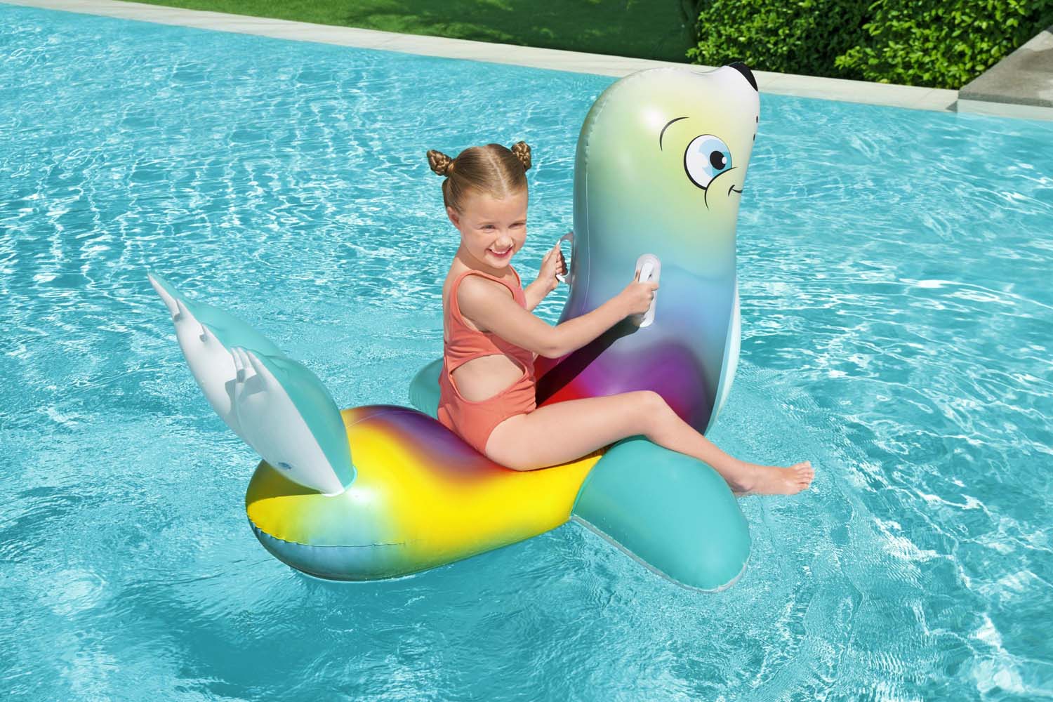 Flash N' Splash Seal™ Schwimmtier 157 x 114 cm