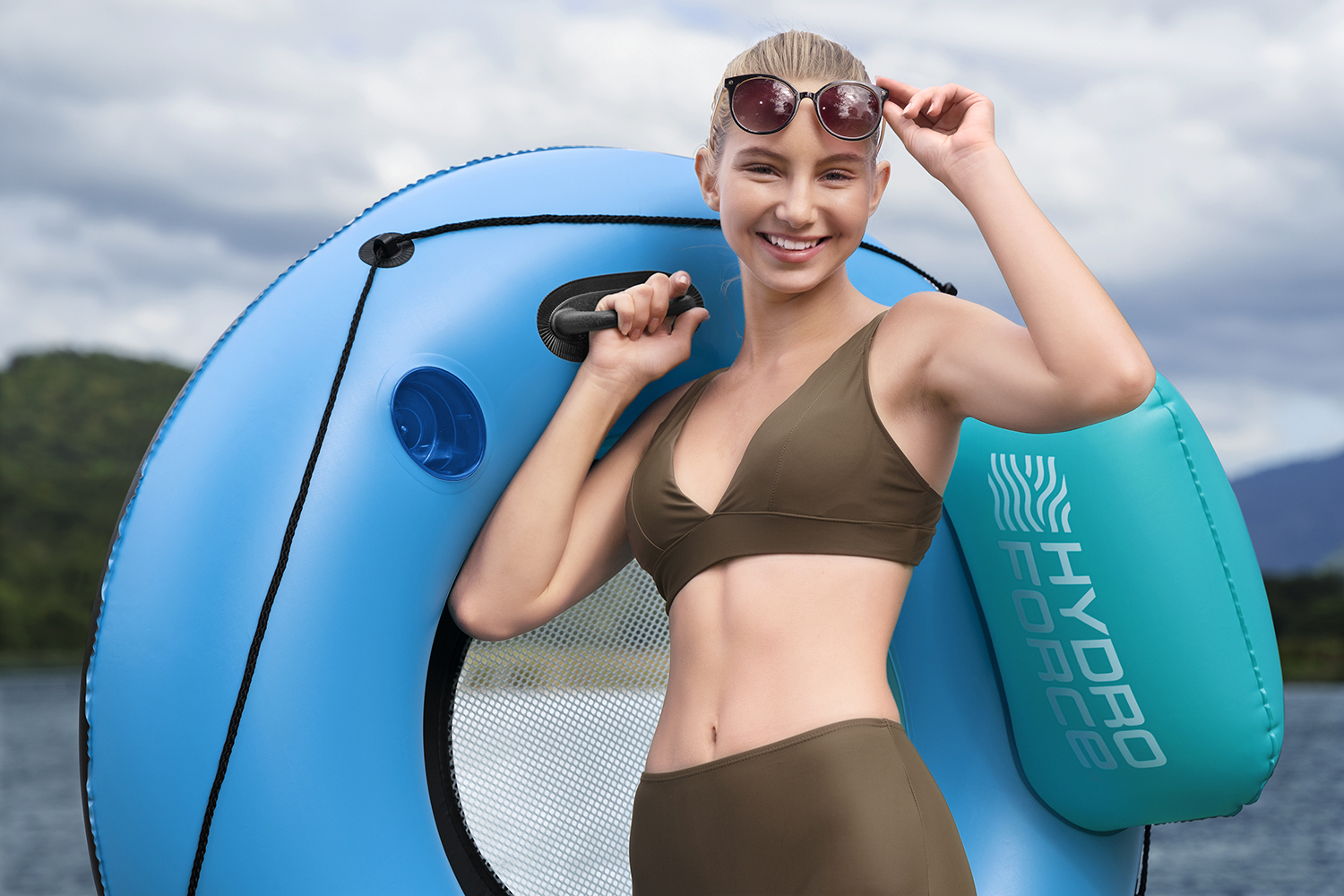 Hydro-Force™ Schwimmring White Cap Rider™ mit Rückenlehne Ø 119 cm