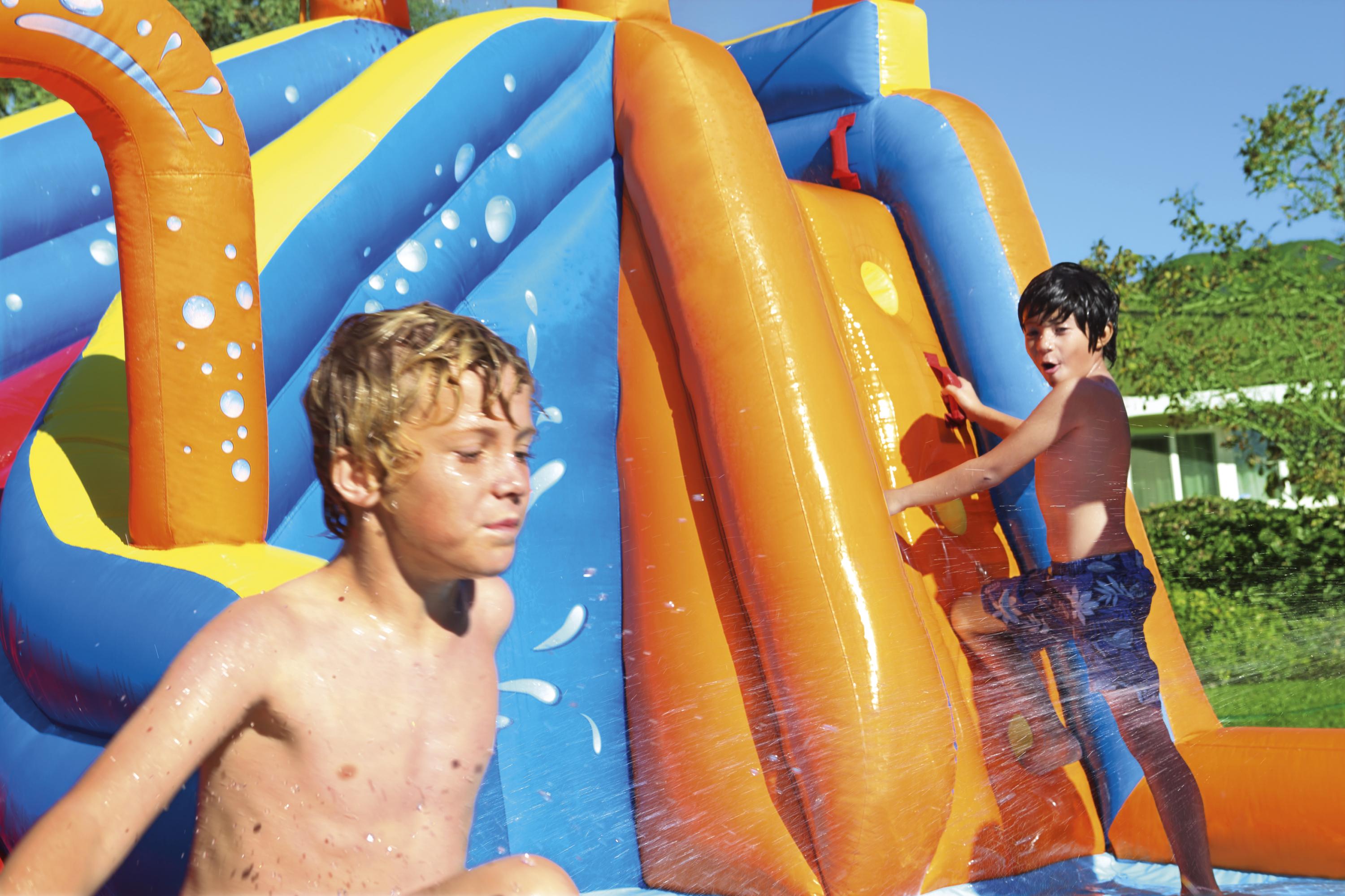 H2OGO!™ 12' x 10'6" x 8'10"/3.65m x 3.20m x 2.70m Turbo Splash Water Zone_Mega Water Park