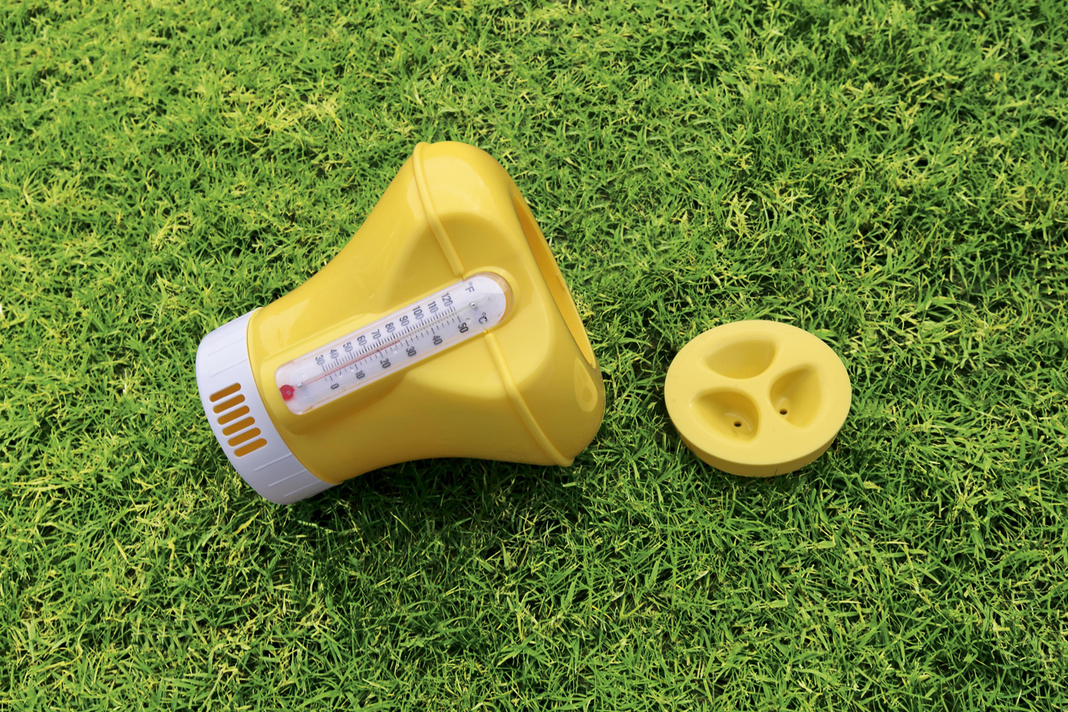 Flowclear Dosierschwimmer mit Thermometer sortiert