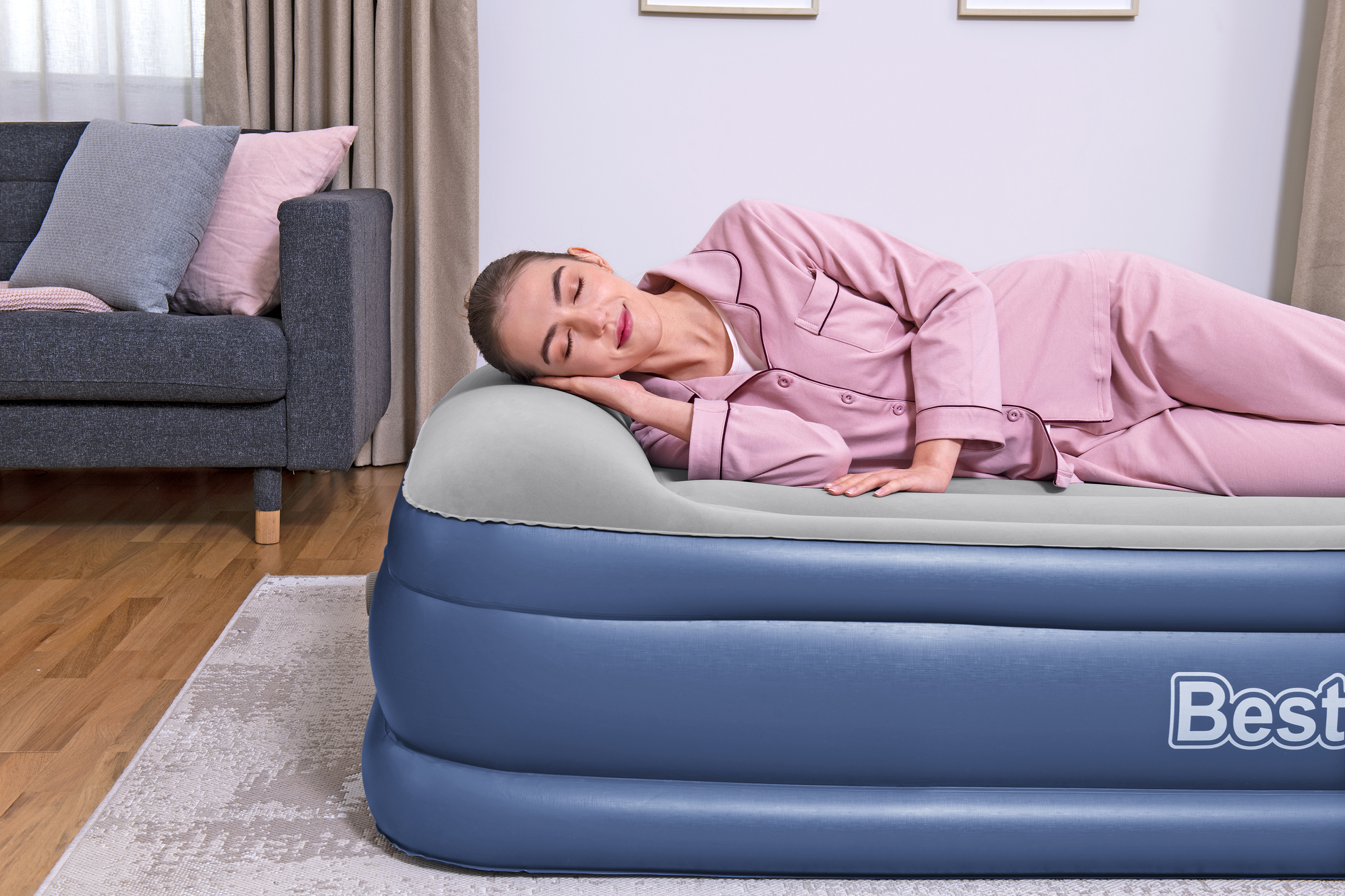 TriTech® Single-Luftbett mit integrierter Elektropumpe 191 x 97 x 46 cm TriTech® Single-Luftbett mit integrierter Elektropumpe 191 x 97 x 46 cm