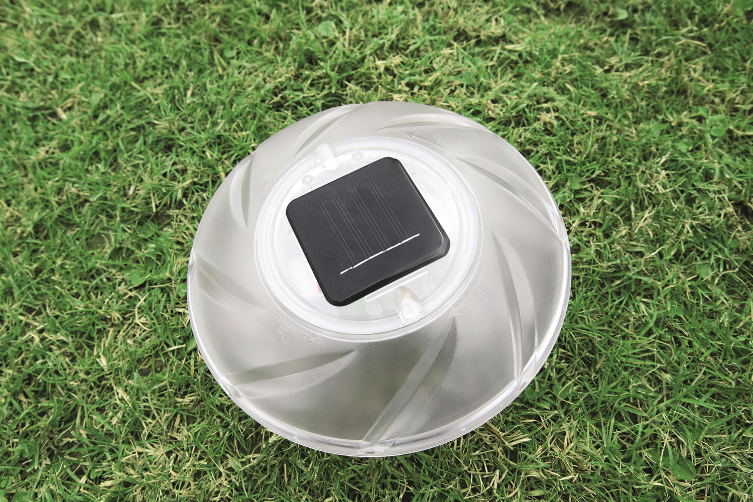 Flowclear™ Solar-Float Lamp Flowclear™ Solar-Float Lamp