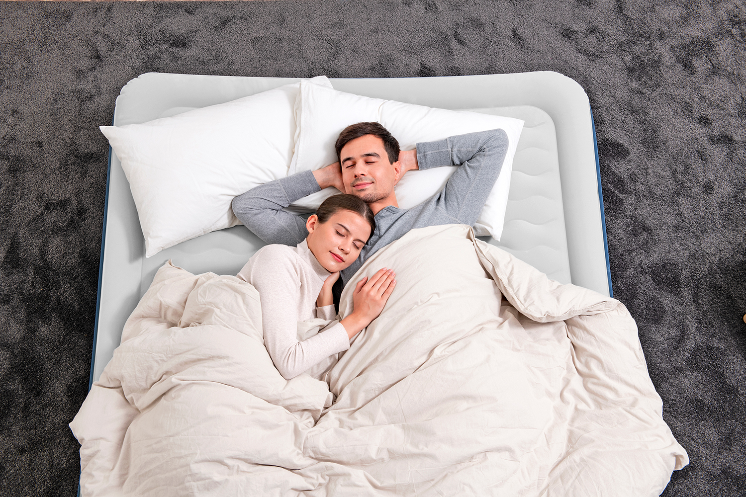 AlwayzAire® Doppelluftbett mit integrierter Doppelpumpe 203 x 152 x 46 cm AlwayzAire® Doppelluftbett mit integrierter Doppelpumpe 203 x 152 x 46 cm