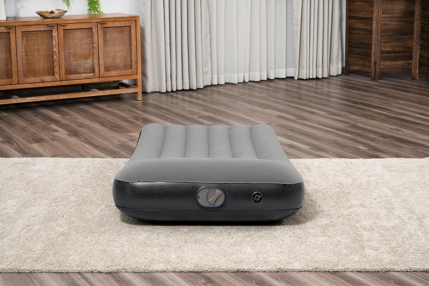 TriTech® Single-Luftbett mit USB-Elektropumpe 188 x 99 x 30 cm TriTech® Single-Luftbett mit USB-Elektropumpe 188 x 99 x 30 cm