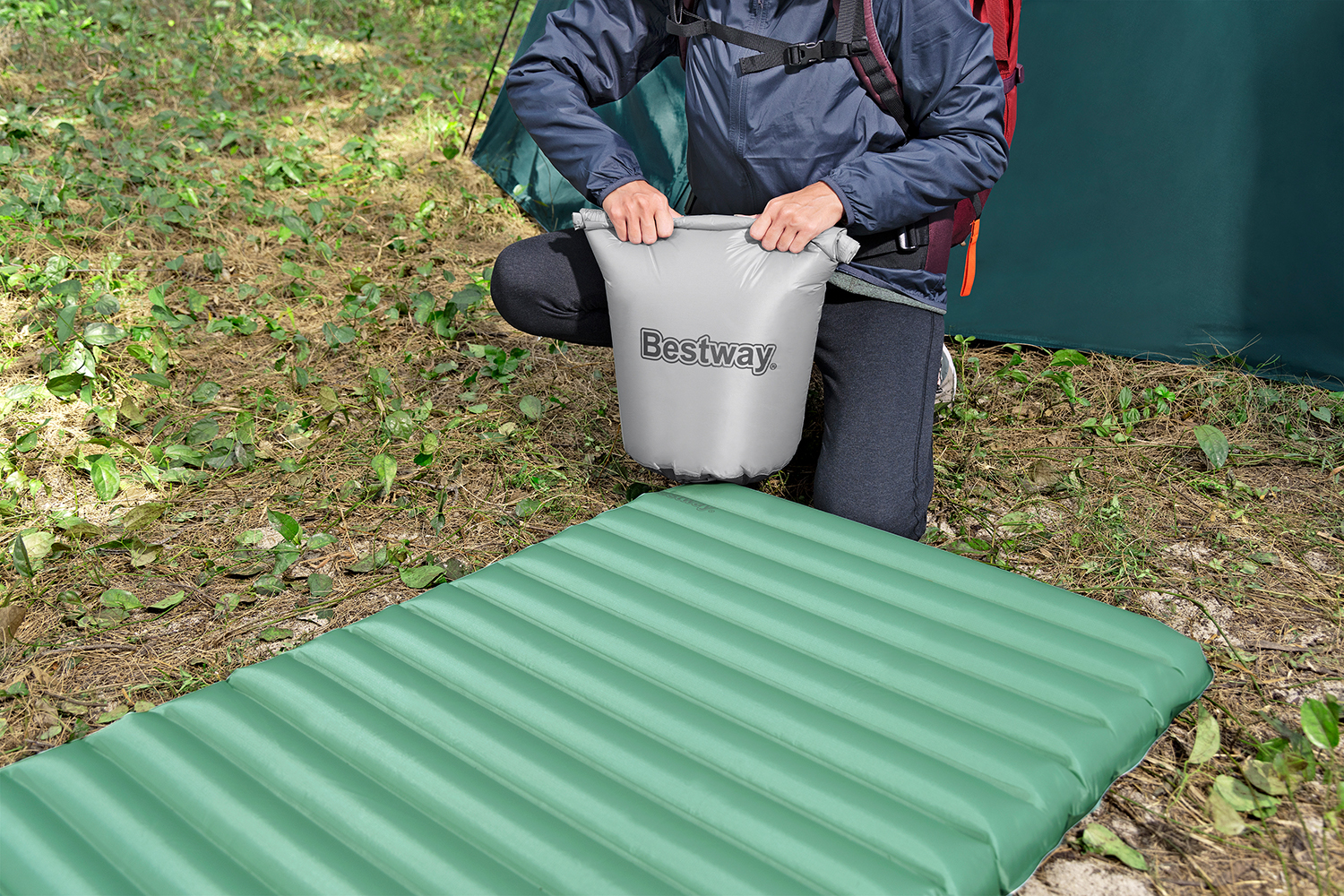 Aufblasbare Single-XL-Isomatte AdventuRest™ 198 x 71 x 7,5 cm Aufblasbare Single-XL-Isomatte AdventuRest™ 198 x 71 x 7,5 cm