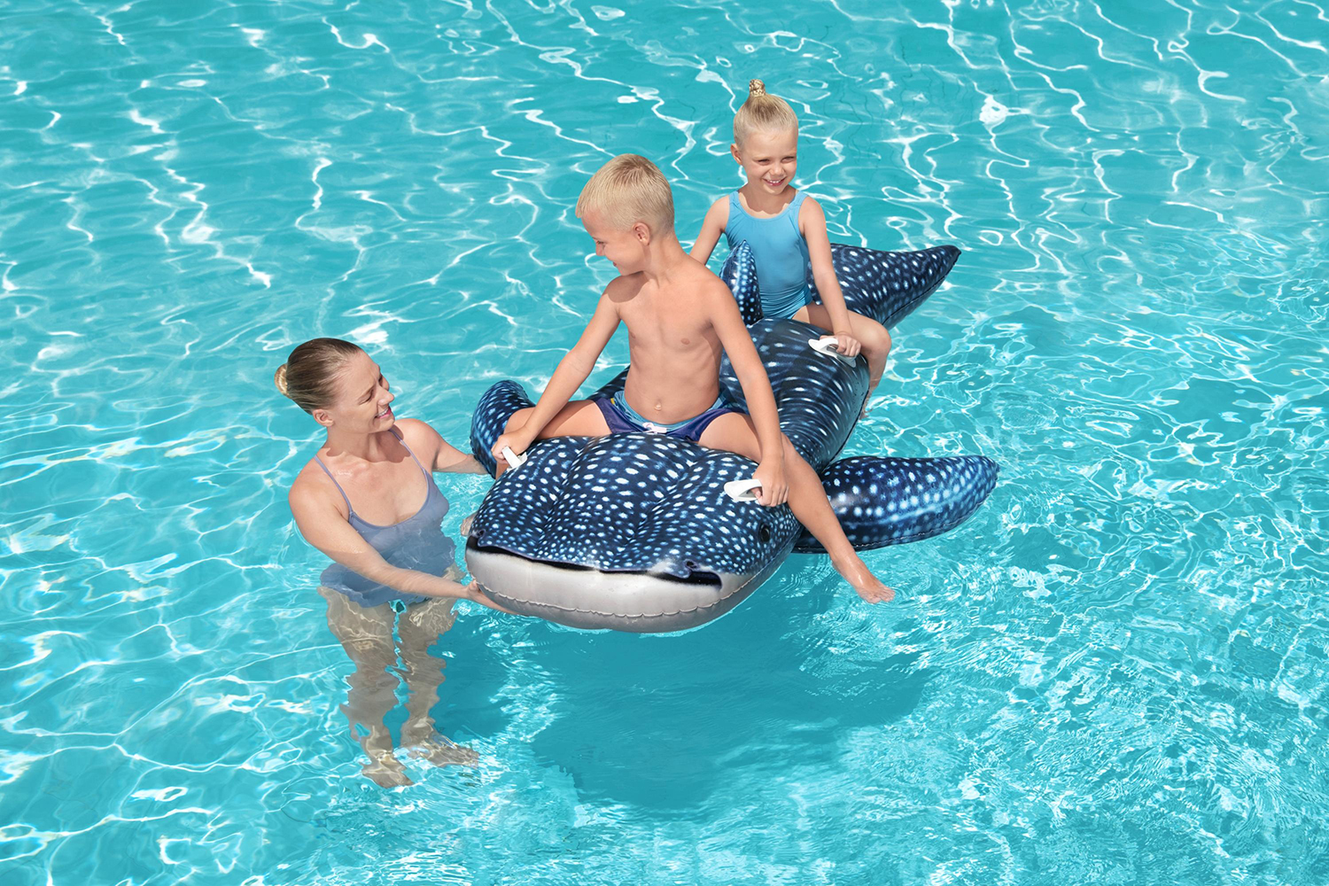 Whaletastic Wonders™ Schwimmtier 193 x 122 cm