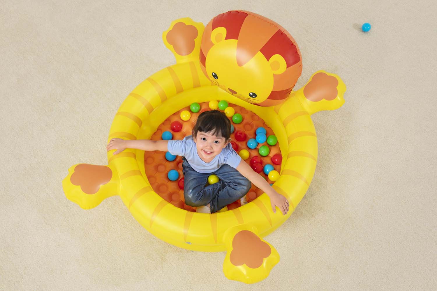 Cuddly Cup™ Bällebad 111 x 98 x 61,5 cm Cuddly Cup™ Bällebad 111 x 98 x 61,5 cm