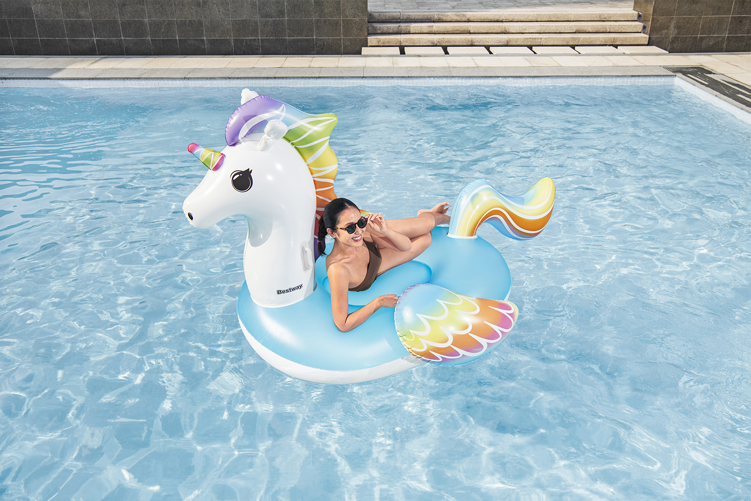 Schwimmtier Einhorn 224 x 164 cm Schwimmtier Einhorn 224 x 164 cm